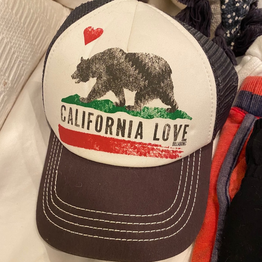 California Love Pitstop Adj. Trucker
